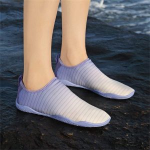 Women Lightweight Beach Shoes, Anti-Slip Quick-Dry Water Shoes For Beach, Swimming, Snorkeling And Stream Trekking