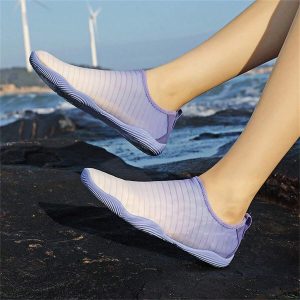 Women Lightweight Beach Shoes, Anti-Slip Quick-Dry Water Shoes For Beach, Swimming, Snorkeling And Stream Trekking